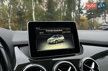 Хэтчбек Mercedes-Benz B-Class 2017 в 
