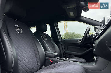 Хэтчбек Mercedes-Benz B-Class 2017 в 