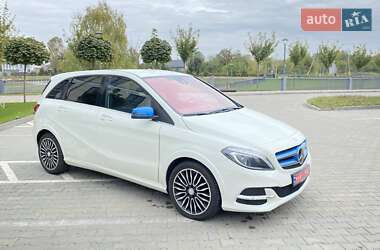 Хетчбек Mercedes-Benz B-Class 2016 в Києві