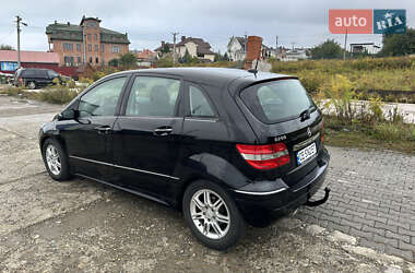 Хэтчбек Mercedes-Benz B-Class 2008 в 