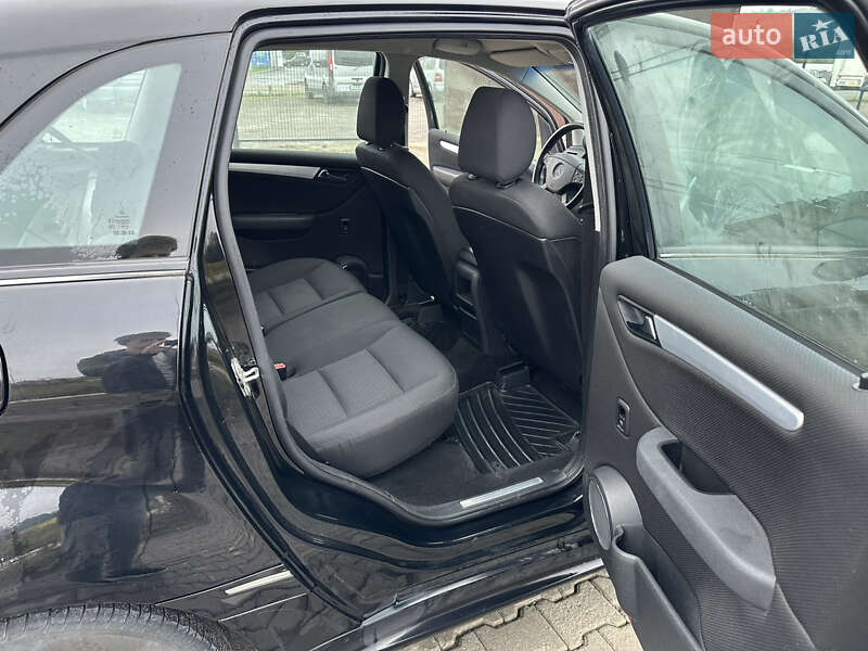 Хэтчбек Mercedes-Benz B-Class 2008 в Черновцах