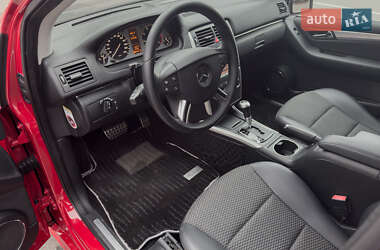Хэтчбек Mercedes-Benz B-Class 2010 в 