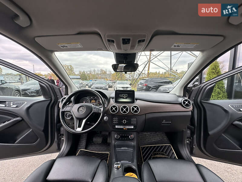 Хэтчбек Mercedes-Benz B-Class 2016 в Харькове