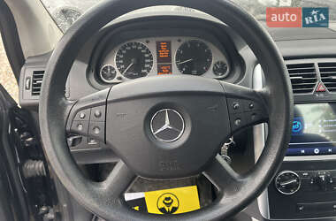Хэтчбек Mercedes-Benz B-Class 2005 в 