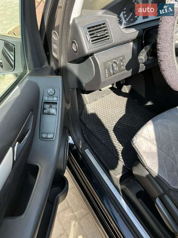 Хэтчбек Mercedes-Benz B-Class 2006 в Крыжополе