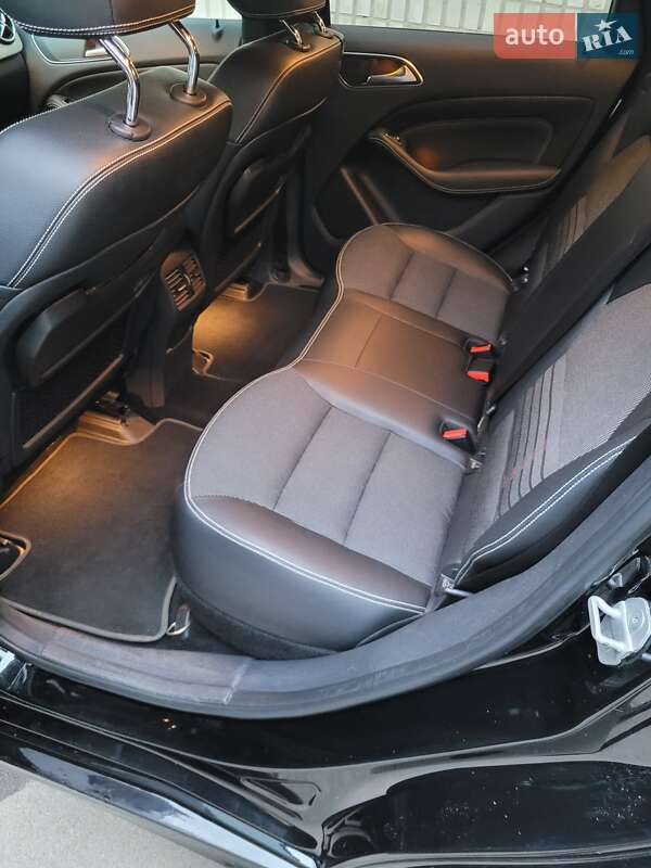 Хэтчбек Mercedes-Benz B-Class 2014 в Виннице