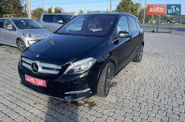 Хэтчбек Mercedes-Benz B-Class 2014 в 