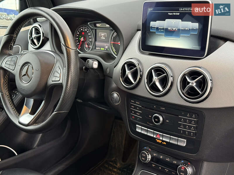 Хэтчбек Mercedes-Benz B-Class 2015 в Житомире