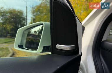 Хэтчбек Mercedes-Benz B-Class 2014 в 