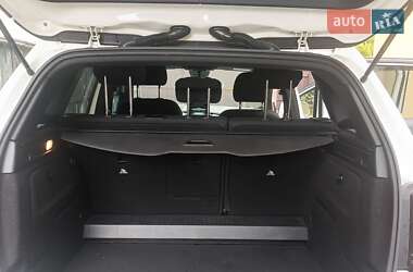 Хэтчбек Mercedes-Benz B-Class 2015 в 