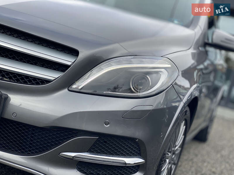 Хэтчбек Mercedes-Benz B-Class 2016 в Луцке