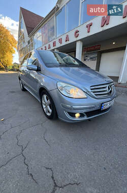 Хэтчбек Mercedes-Benz B-Class 2005 в 