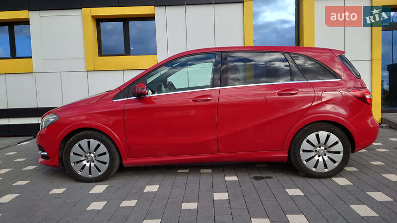 Хетчбек Mercedes-Benz B-Class 2016 в Тернополі фото 3 Хетчбек Mercedes-Benz B-Class 2016 в Тернополі
