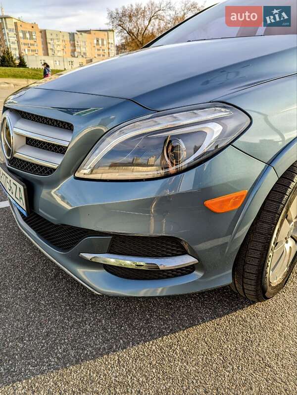 Хетчбек Mercedes-Benz B-Class 2014 в Києві фото 8 Хетчбек Mercedes-Benz B-Class 2014 в Києві