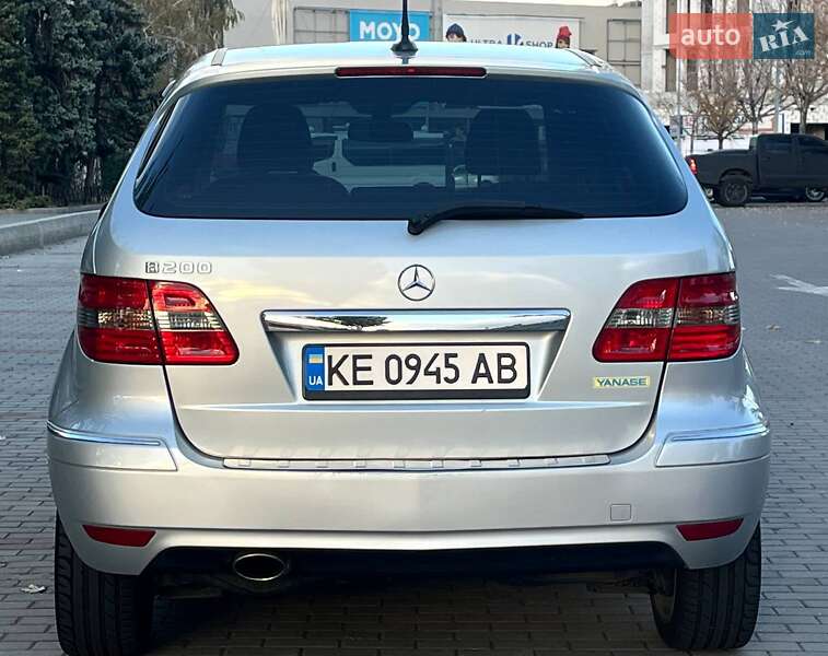 Хетчбек Mercedes-Benz B-Class 2010 в Дніпрі фото 7 Хетчбек Mercedes-Benz B-Class 2010 в Дніпрі