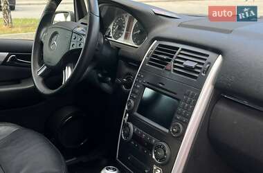 Хэтчбек Mercedes-Benz B-Class 2010 в 