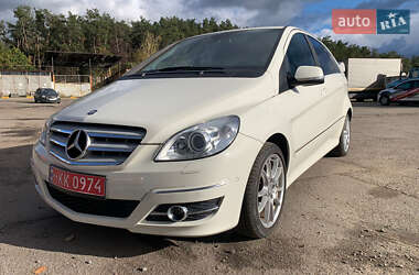 Хэтчбек Mercedes-Benz B-Class 2010 в Киеве