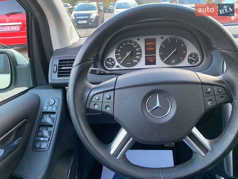 Хетчбек Mercedes-Benz B-Class 2010 в Києві