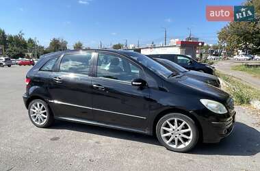 Хэтчбек Mercedes-Benz B-Class 2005 в 