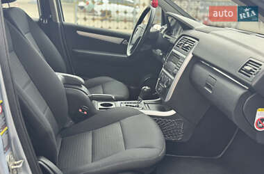 Хэтчбек Mercedes-Benz B-Class 2005 в 