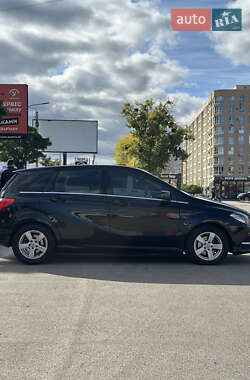 Хэтчбек Mercedes-Benz B-Class 2014 в 