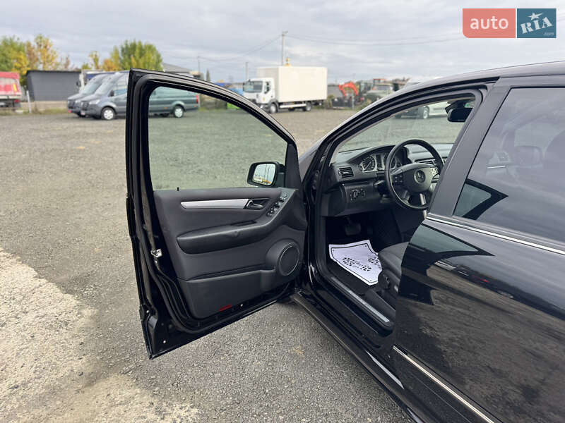 Хэтчбек Mercedes-Benz B-Class 2010 в Луцке фото 17 Хэтчбек Mercedes-Benz B-Class 2010 в Луцке