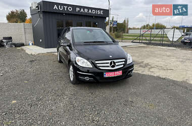 Хетчбек Mercedes-Benz B-Class 2009 в 