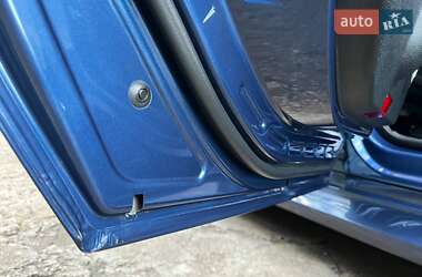 Хэтчбек Mercedes-Benz B-Class 2008 в 