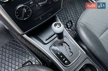 Хэтчбек Mercedes-Benz B-Class 2008 в 