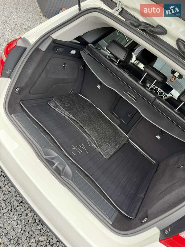 Хэтчбек Mercedes-Benz B-Class 2016 в Дрогобыче