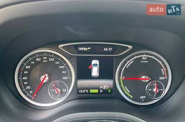 Хэтчбек Mercedes-Benz B-Class 2016 в 