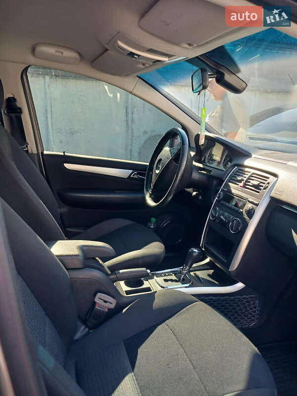 Хэтчбек Mercedes-Benz B-Class 2006 в Киеве