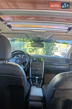 Хэтчбек Mercedes-Benz B-Class 2010 в 