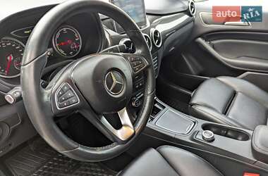 Хетчбек Mercedes-Benz B-Class 2017 в 