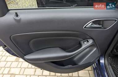 Хетчбек Mercedes-Benz B-Class 2017 в 