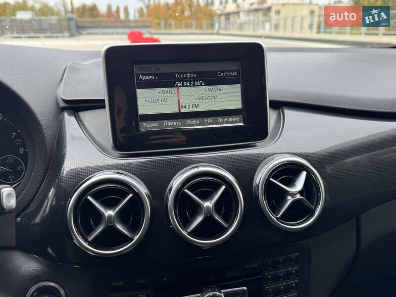 Хетчбек Mercedes-Benz B-Class 2014 в Києві