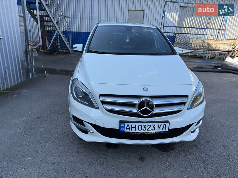 Хэтчбек Mercedes-Benz B-Class 2015 в Дружковке