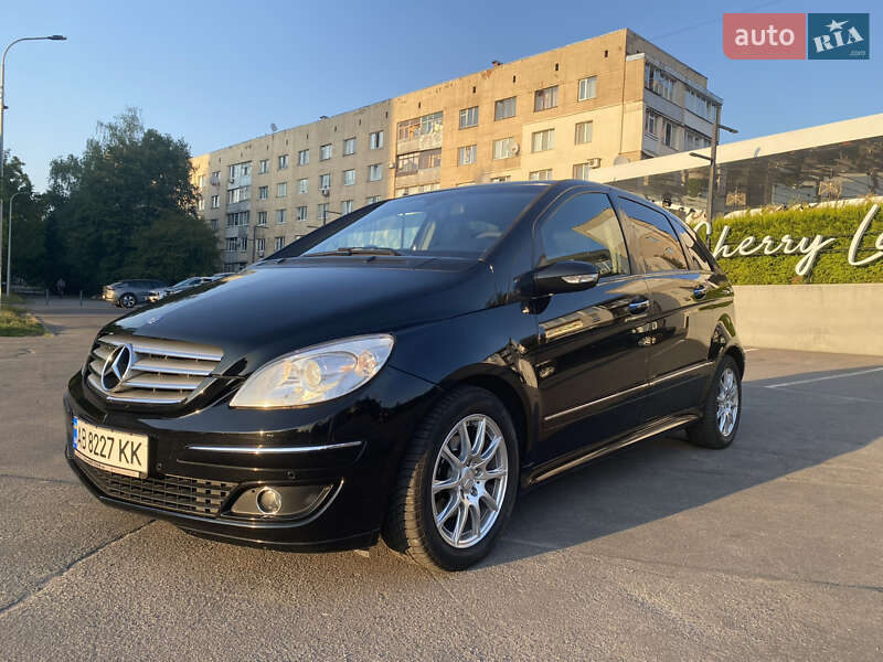 Хетчбек Mercedes-Benz B-Class 2006 в 