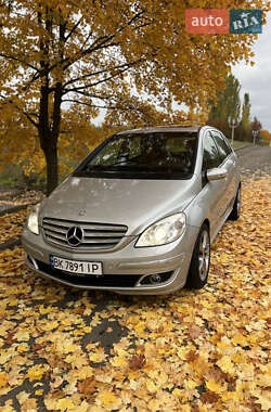 Хэтчбек Mercedes-Benz B-Class 2006 в 