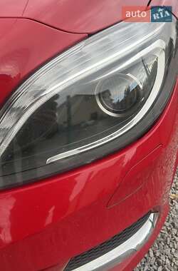 Хэтчбек Mercedes-Benz B-Class 2016 в 