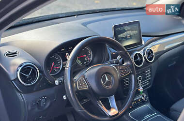 Хетчбек Mercedes-Benz B-Class 2017 в 