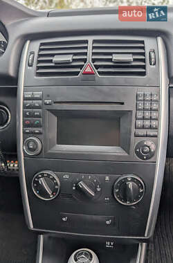 Хетчбек Mercedes-Benz B-Class 2008 в  фото 20 Хетчбек Mercedes-Benz B-Class 2008 в