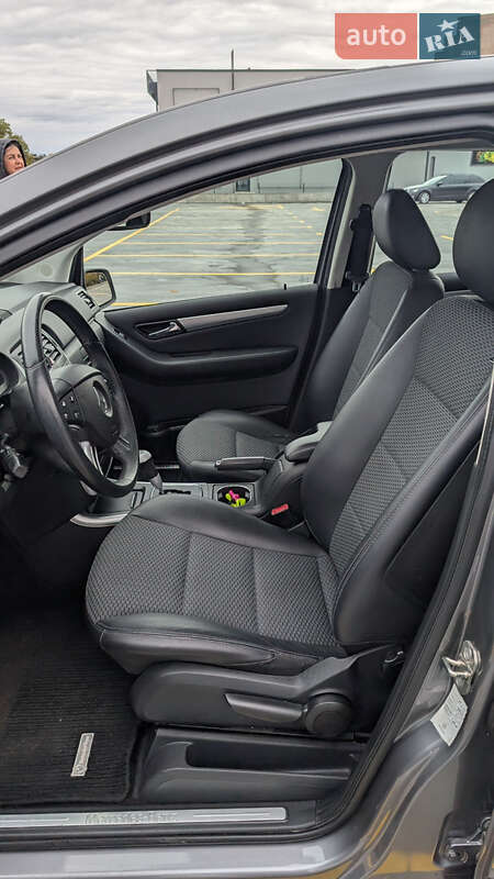 Хэтчбек Mercedes-Benz B-Class 2008 в Тернополе фото 39 Хэтчбек Mercedes-Benz B-Class 2008 в Тернополе