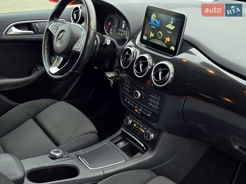 Хетчбек Mercedes-Benz B-Class 2017 в Тернополі