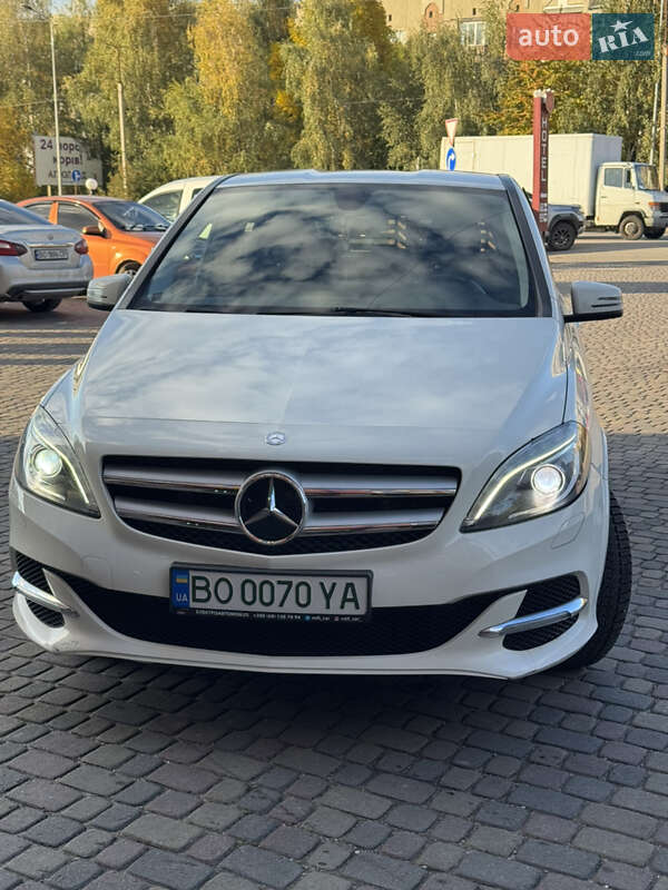 Mercedes-Benz B-Class 2015