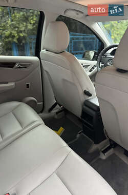 Хэтчбек Mercedes-Benz B-Class 2008 в 