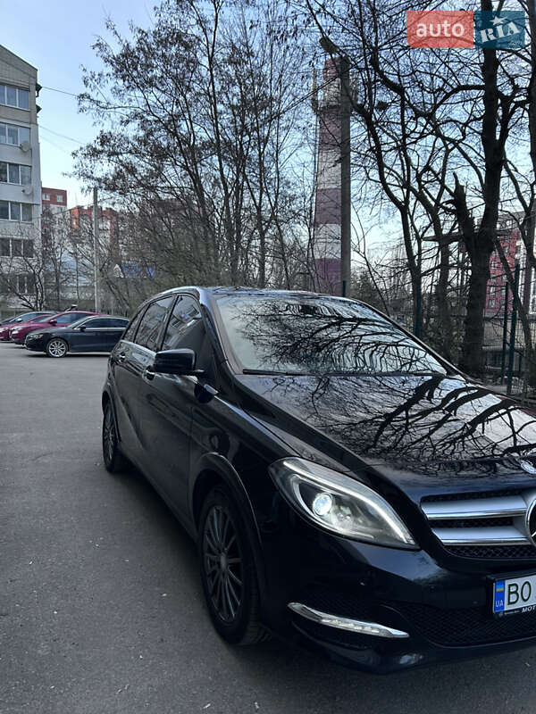 Хетчбек Mercedes-Benz B-Class 2016 в Тернополі фото 2 Хетчбек Mercedes-Benz B-Class 2016 в Тернополі