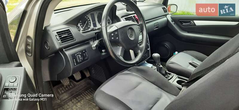 Хетчбек Mercedes-Benz B-Class 2008 в Вараші