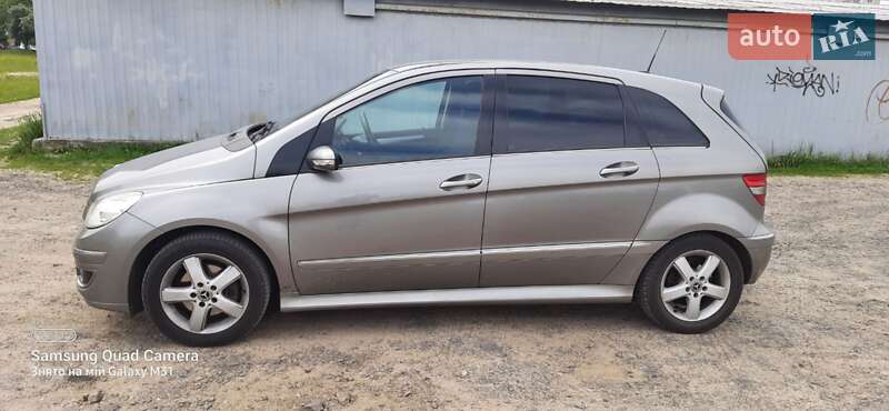 Хетчбек Mercedes-Benz B-Class 2008 в Вараші