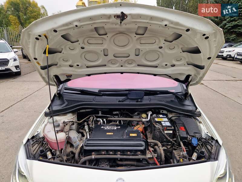 Хетчбек Mercedes-Benz B-Class 2016 в Дніпрі фото 34 Хетчбек Mercedes-Benz B-Class 2016 в Дніпрі